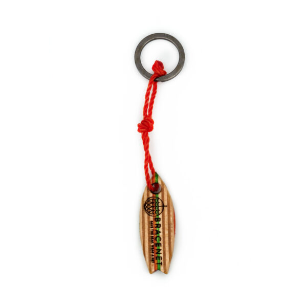 BRACENET keychain upcycled from old skateboards with orange old fishing net
