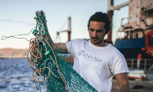 Enaleia: Die erste Schule für nachhaltig getriebenen Fischfang in Griechenland – Interview mit Lefteris Arapakis