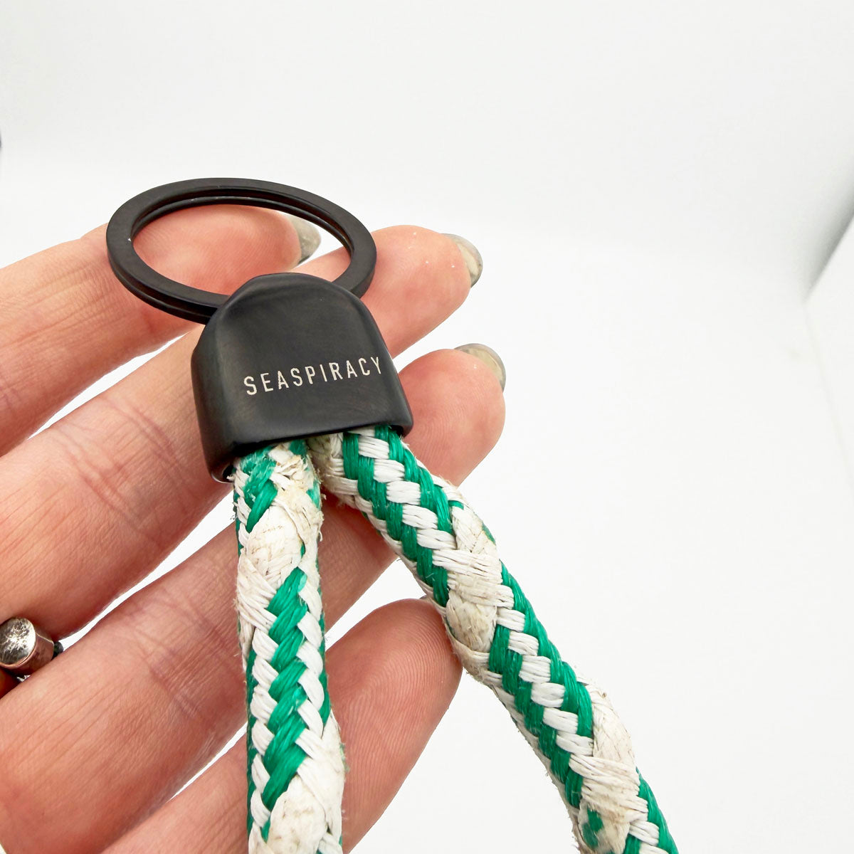 Deep Sea Keychain aus Fischernetz