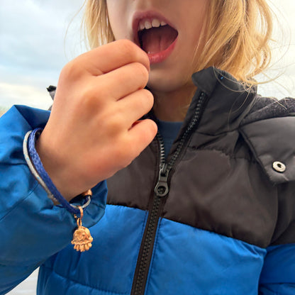 NALU x BRACENET Quallen Armband aus Fischernetz mit Fruchtgummi