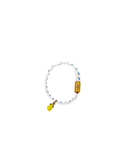Almalfi Bracenet Bracelet aus Fischernetz in weiß und blau mit Edelstahl Magnetverschluss und einem Zitronenanhänger 
