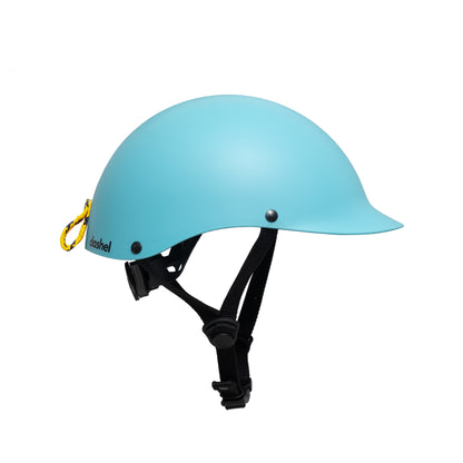 Dashel x BRACENET Kids' Ocean Fahrradhelm in Türkis mit Schlaufe aus Fischernetzen in Gelb und Blau. 