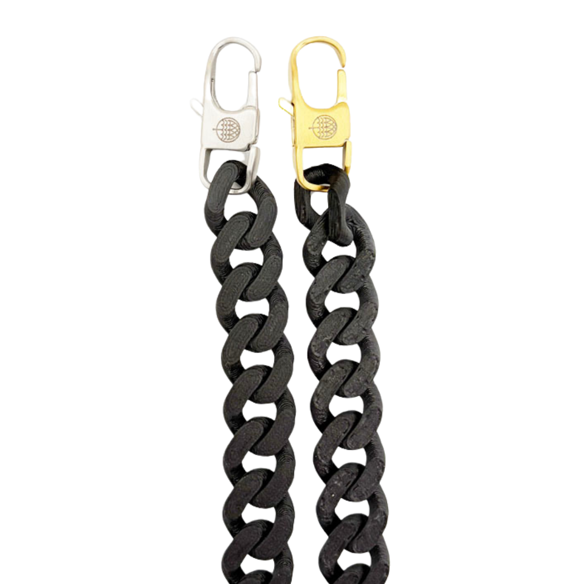 SeaChain Bracenets in 3D Druck aus alten Fischernetzen hergestellt in Schwarz mit kleinem Clip Karabiner in Gold oder Silber. 